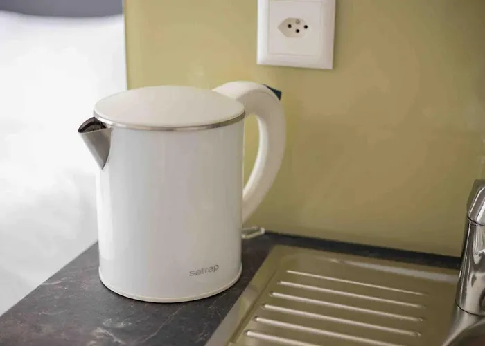 公寓 Urban Oasis With Queen Bed And View Be-33