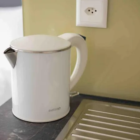 Apartamento Urban Oasis With Queen Bed And View Be-33