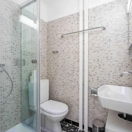 Urban Oasis With Queen Bed And View Be-33 * Цюрих
