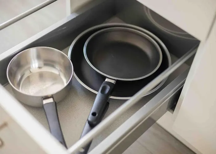 Urban Oasis With Queen Bed And View Be-33